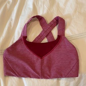 Lululemon sports bra